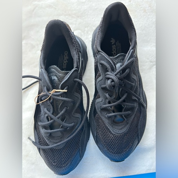 Adidas Ozweego Black Sneakers (New in Box) - Picture 2 of 8